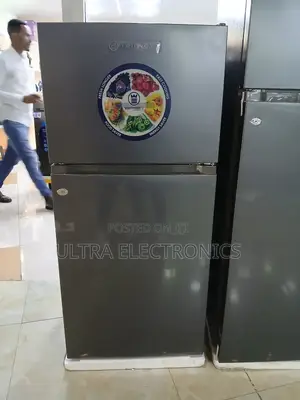 Westpoint Top-Mount Refrigerator. Key Features Include: