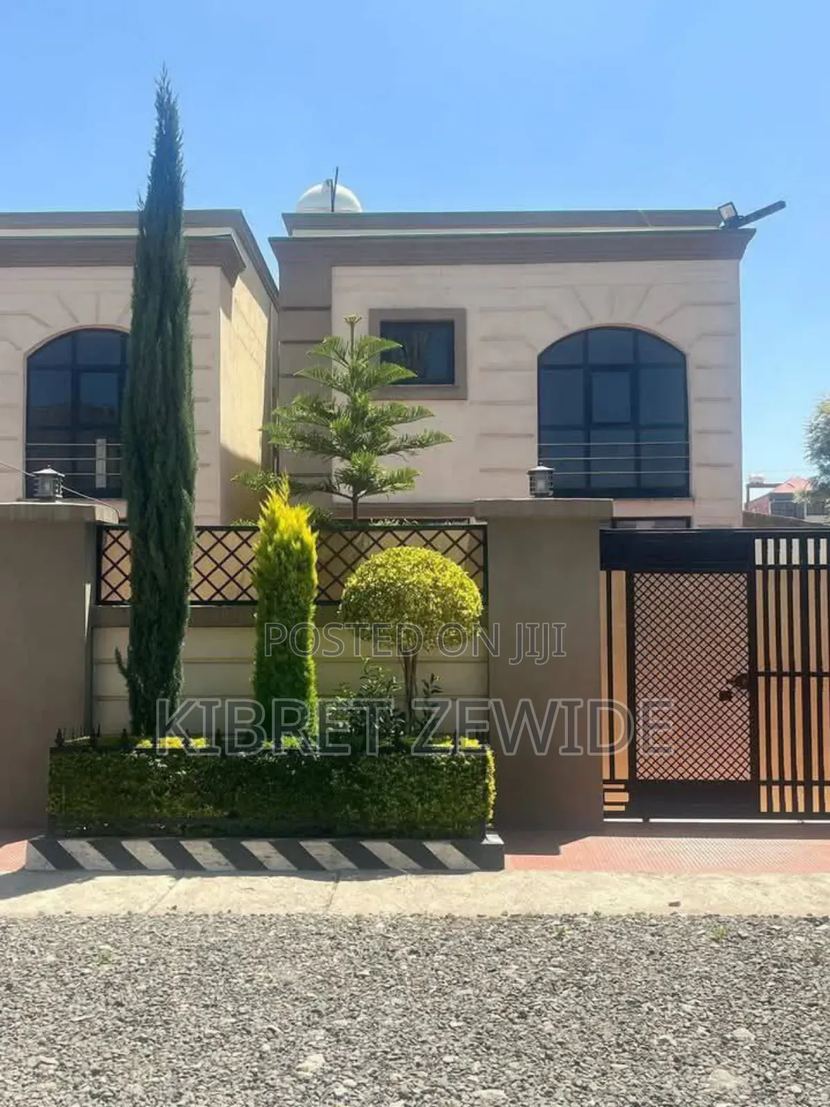 Furnished 4bdrm House in Abrham Legese, Yeka for sale
