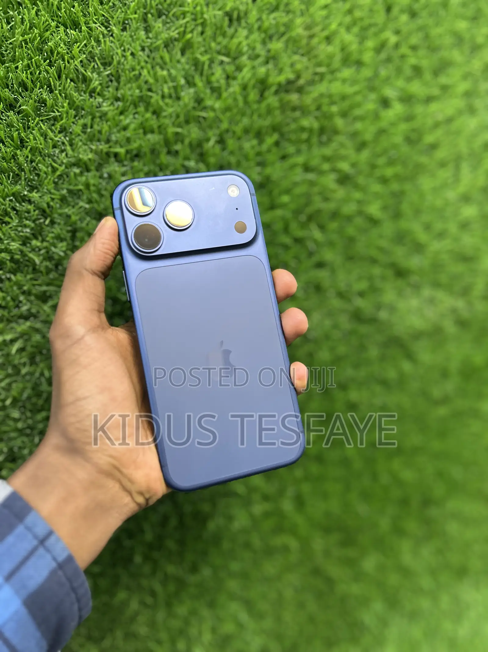 New Apple iPhone 17 Pro Max 256 GB Blue