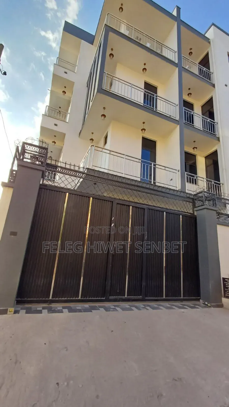 Furnished 4bdrm House in Bole for sale