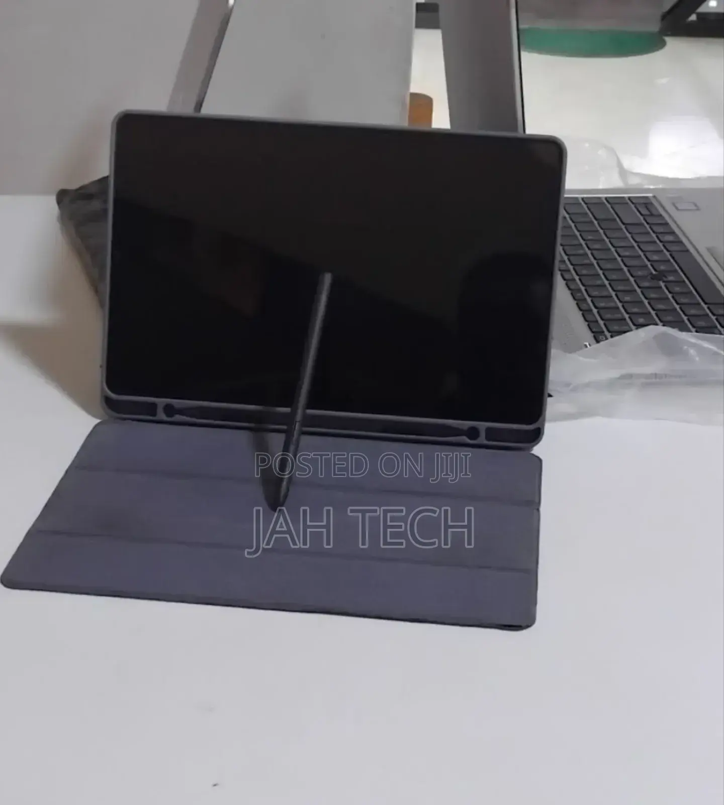 New Samsung Galaxy Tab S6 Lite 64 GB Black