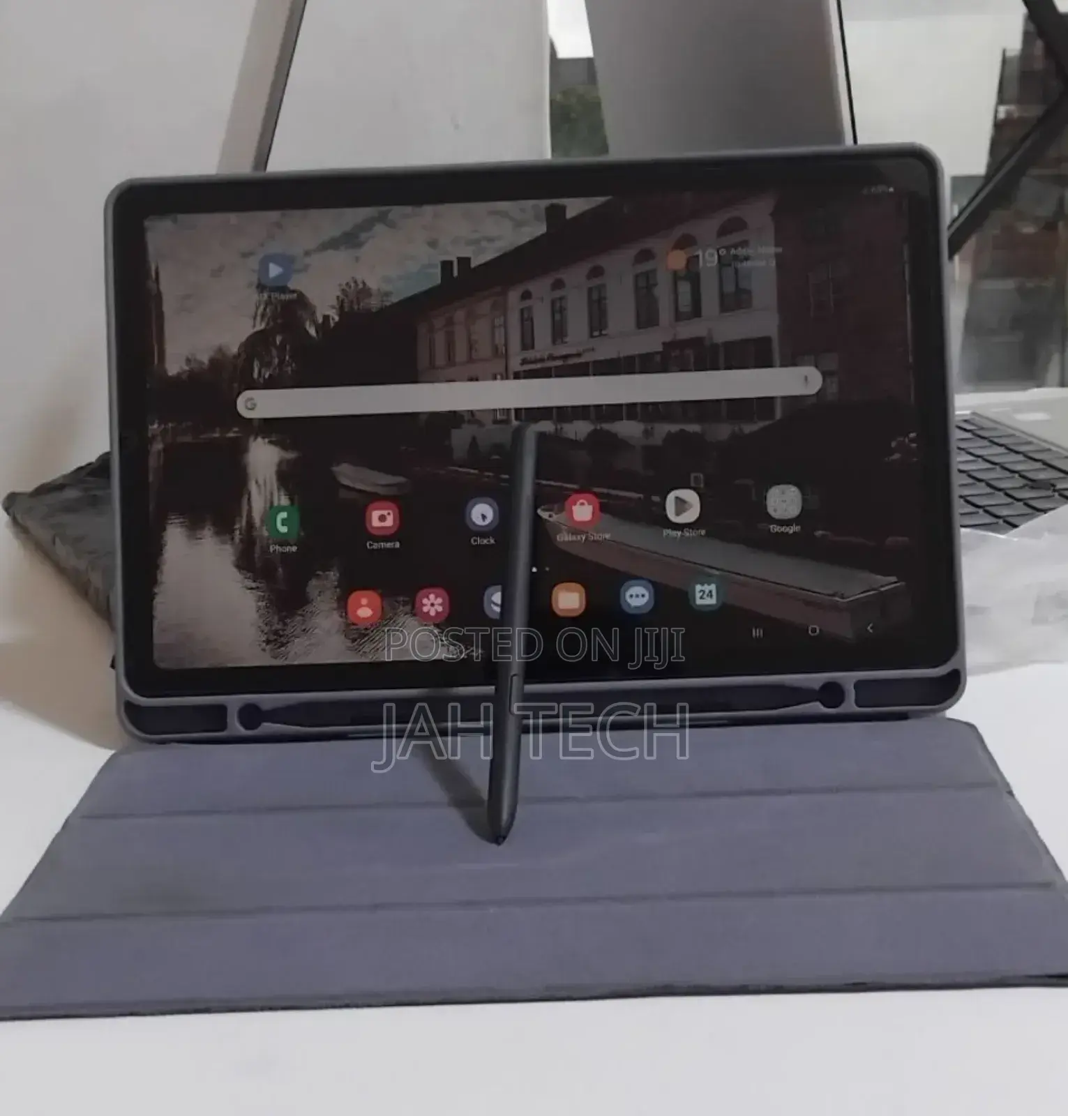 New Samsung Galaxy Tab S6 Lite 64 GB Black