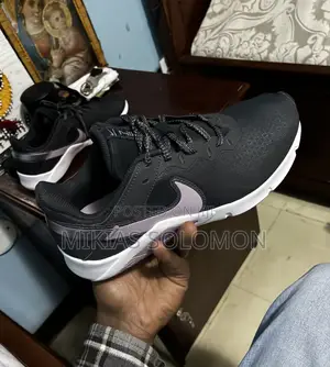 Brand New Nike Training Shoes – Original