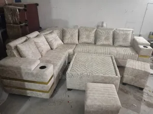Coolcomfort Sofa Design With Table Design