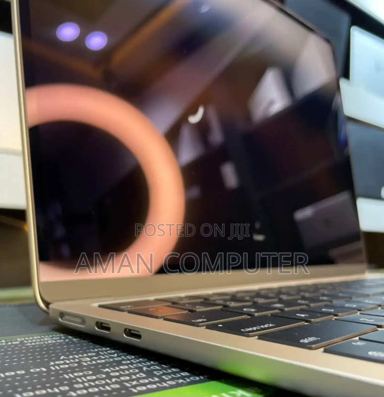 New Laptop Apple MacBook Air 2024 M3 13-Inch 8GB Apple M3 SSD 256GB