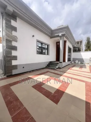 Furnished 5bdrm Villa in Ayat Compaund, Yeka for sale