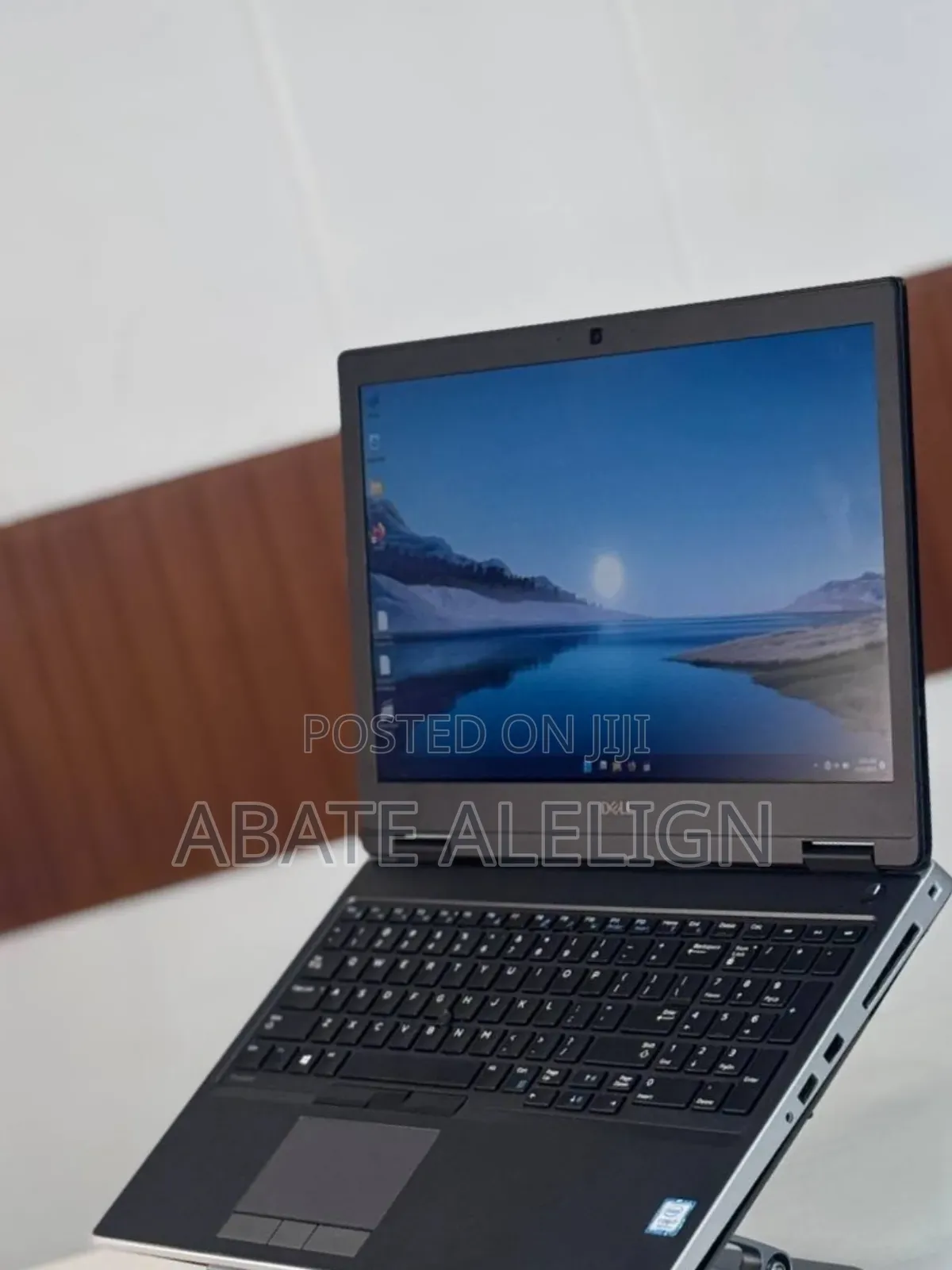 New Laptop Dell Precision 7540 32GB Intel Core I7 SSD 512GB