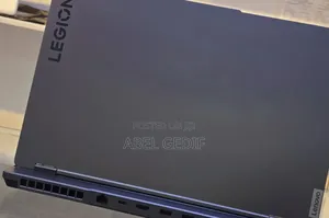 New Laptop Lenovo 16GB AMD Ryzen 7 SSD 1T