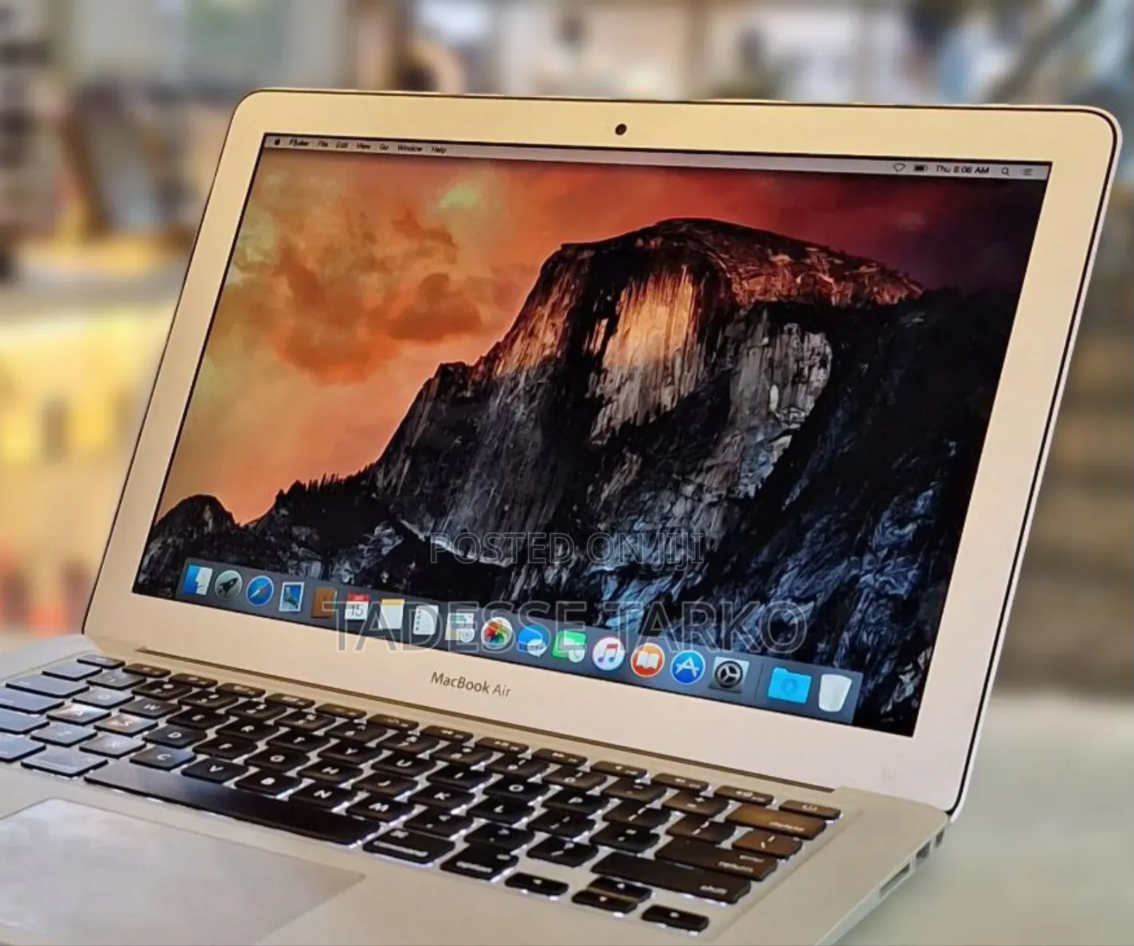 New Laptop Apple MacBook Air 2015 4GB SSD 128GB