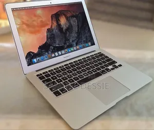 New Laptop Apple MacBook Air 2015 4GB Intel Core I5 SSD 128GB