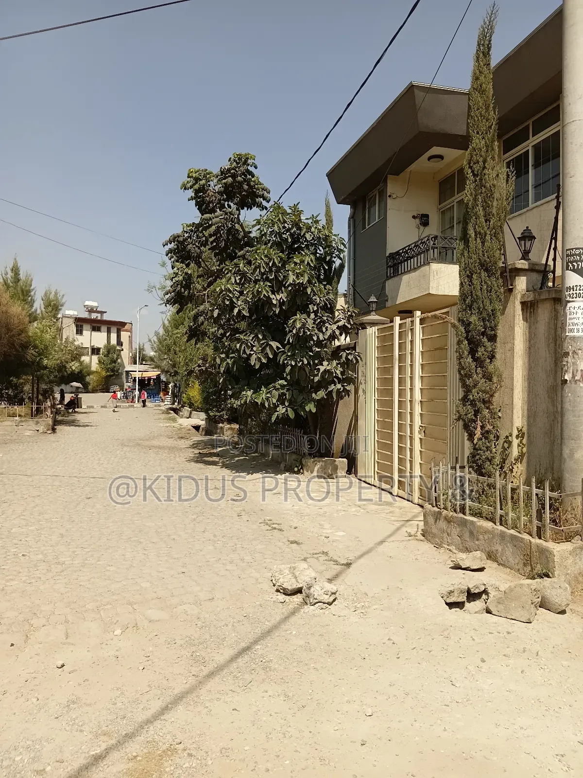 6bdrm House in Nasswe Real State, Nifas Silk-Lafto for sale