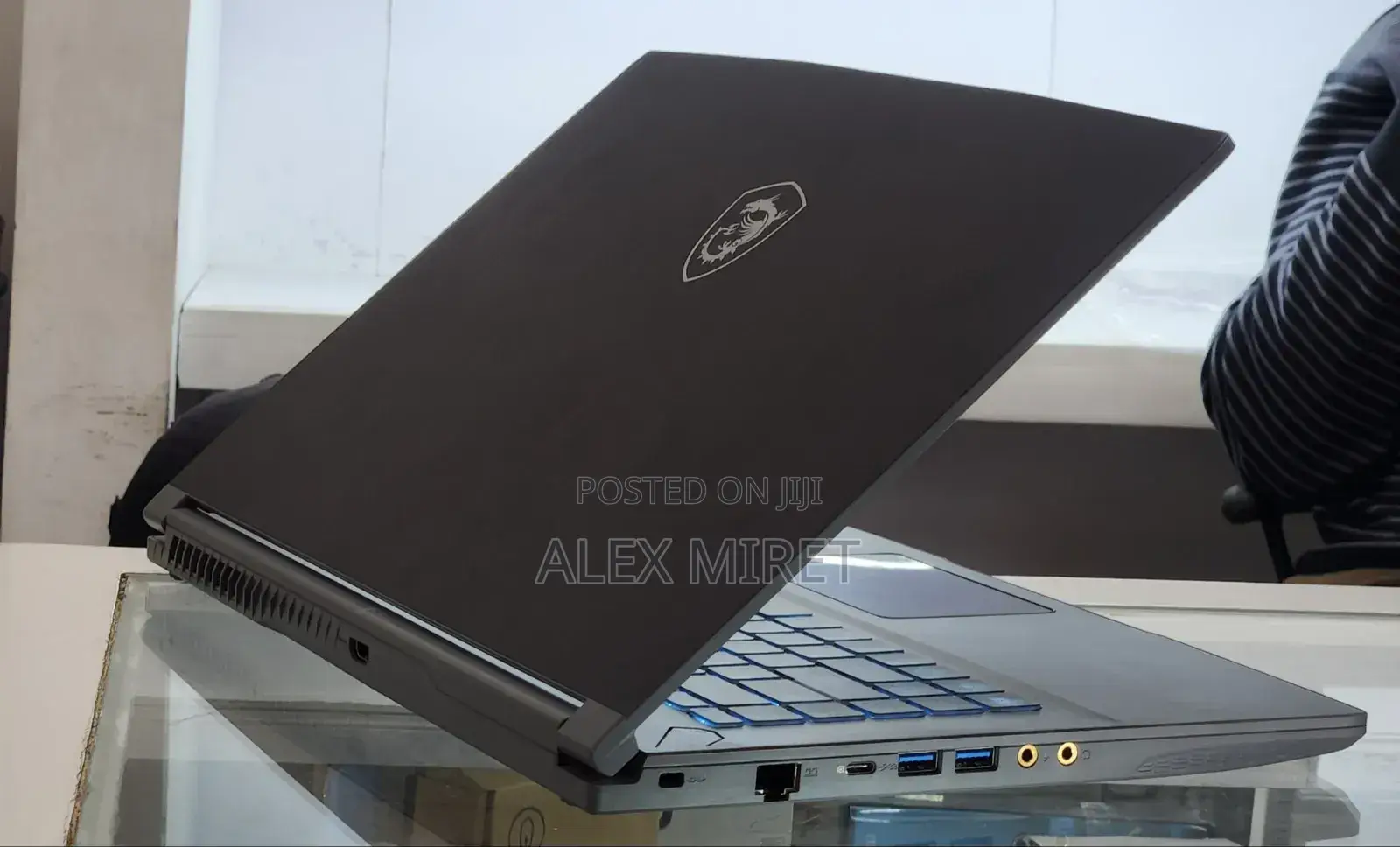 New Laptop MSI 16GB Intel Core I5 SSD 512GB