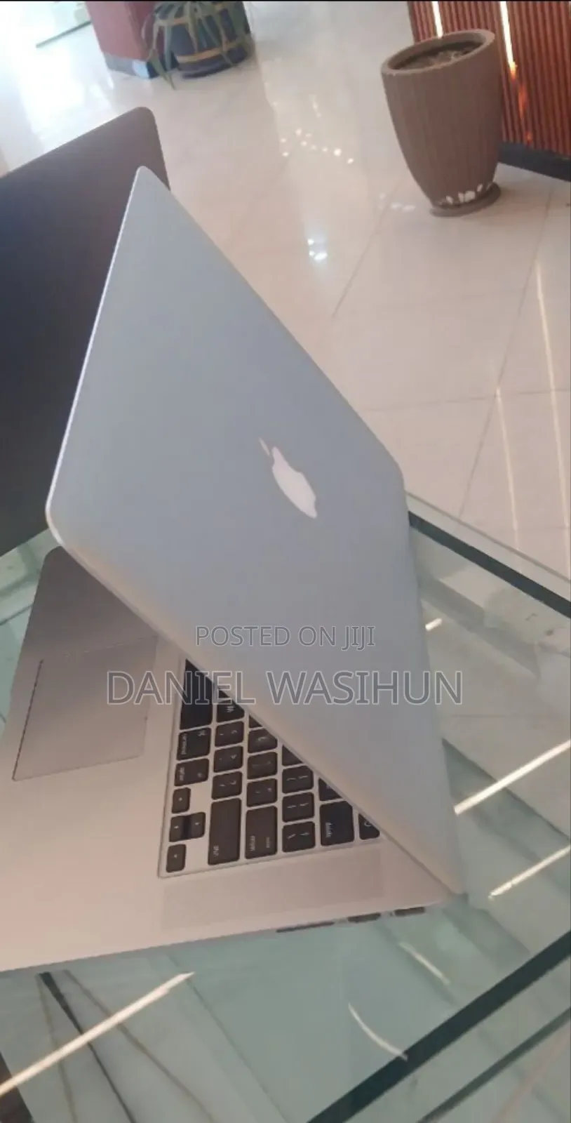New Laptop Apple MacBook 2015 16GB Intel Core i7 SSD 256GB
