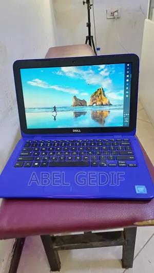 New Laptop Dell Inspiron 11Z 2GB SSD 32GB