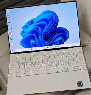 New Laptop Dell XPS 13 9320 32GB Intel Core I7 SSD 1T
