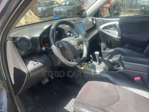 Toyota RAV4 2011 Matt Black