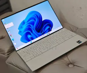 New Laptop Dell XPS 13 32GB Intel Core I7 SSD 1T