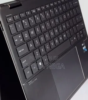 New Laptop HP Spectre 16GB Intel Core I7 SSD 1T
