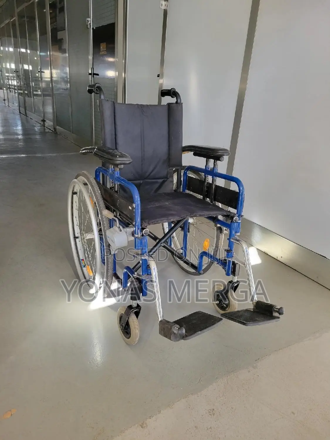 Used Wheelchair巉啓disability Aid Approved觀念wheelchairs on the Market