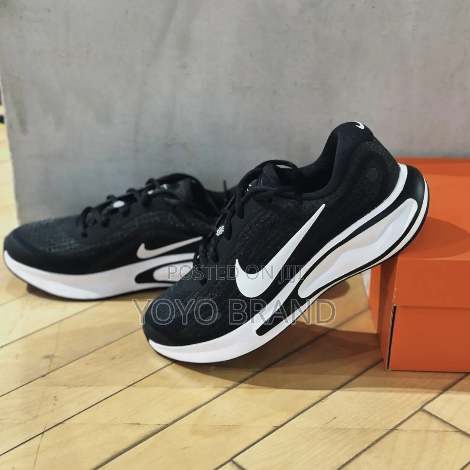 Nike Journey Run Women's Road Running Black Fashion Sneaker