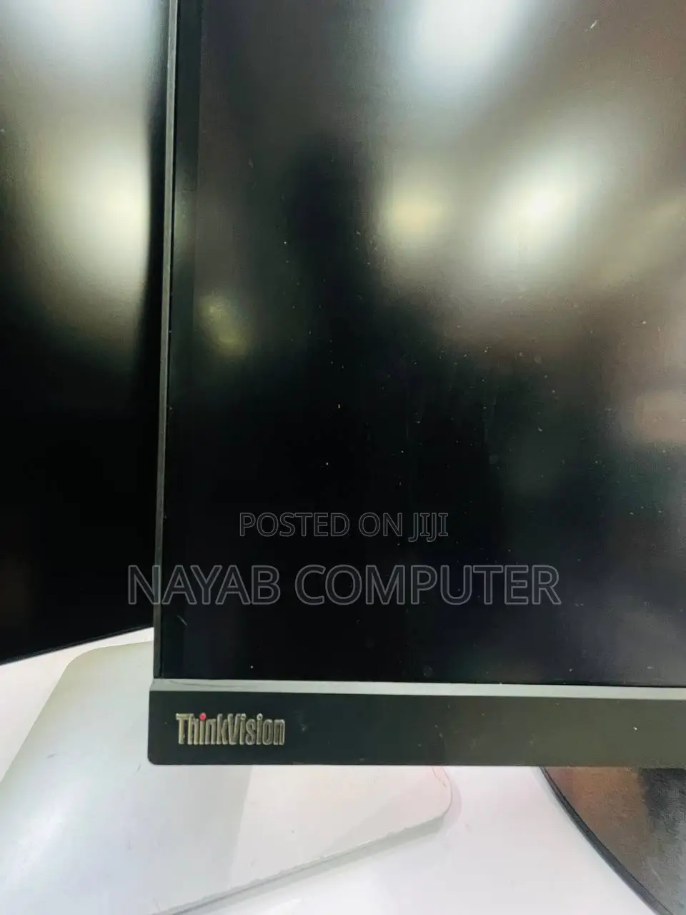 27" Inch Monitor