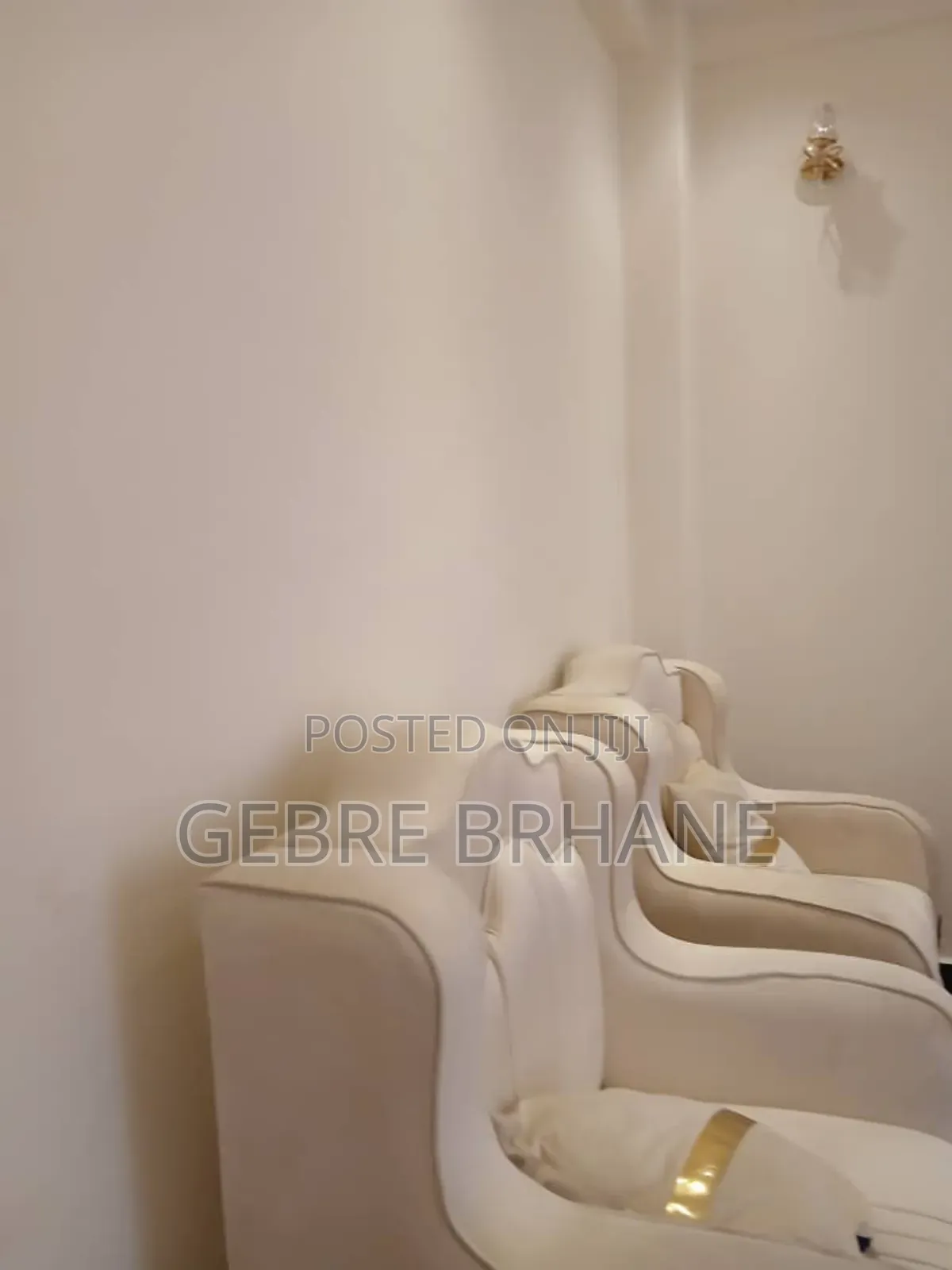 Furnished 2bdrm Apartment in Apartment, Yeka for rent