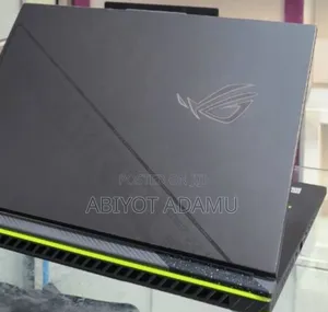 New Laptop Asus ROG Strix G17 32GB Intel Core I9 SSD 1T
