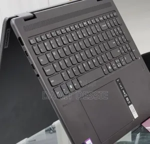 New Laptop Lenovo Yoga 7i 16GB Intel Core I7 SSD 1T