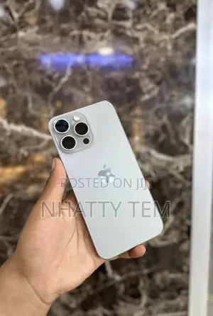 Apple iPhone 15 Pro Max 256 GB White