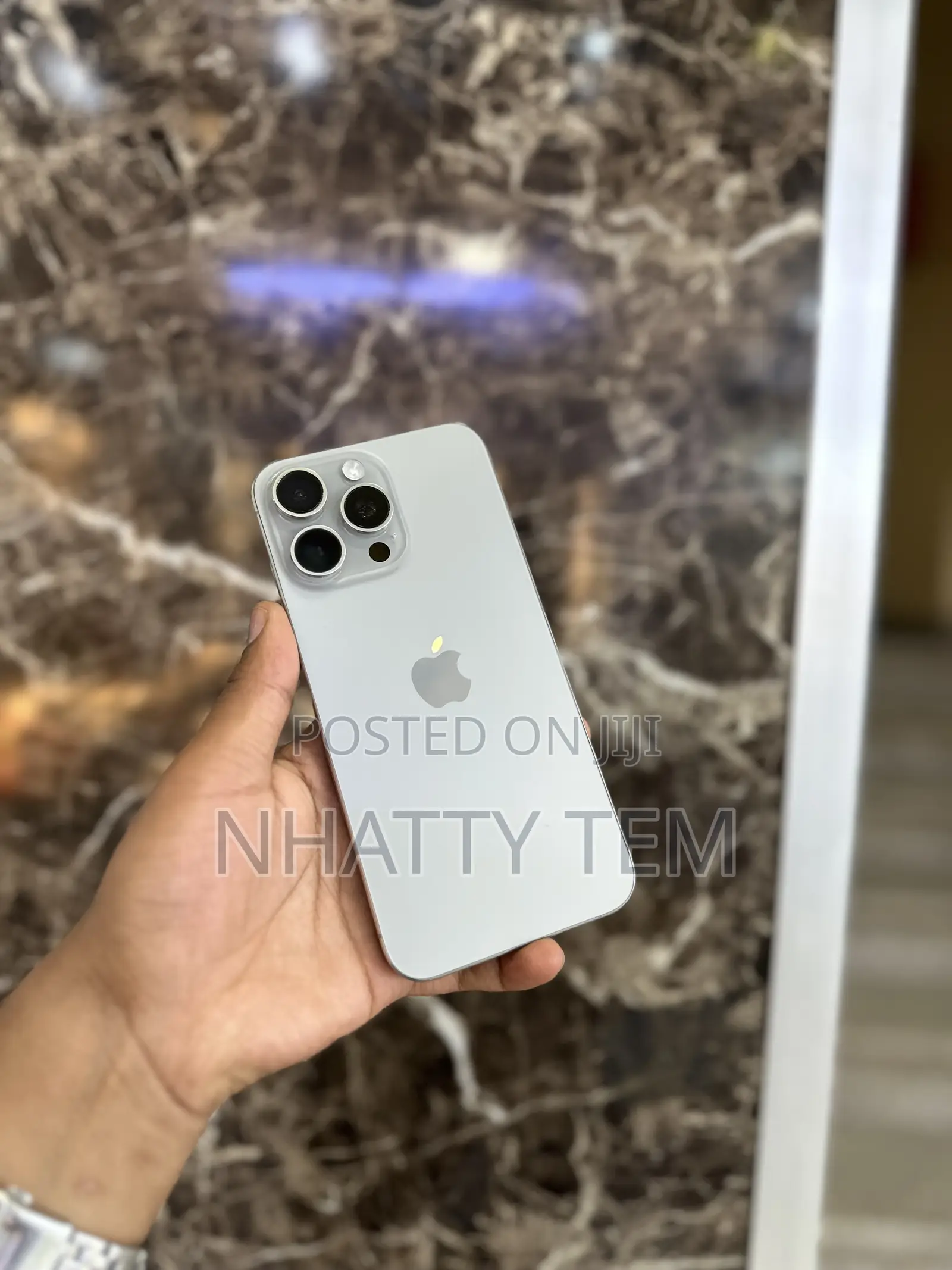 Apple iPhone 15 Pro Max 256 GB White