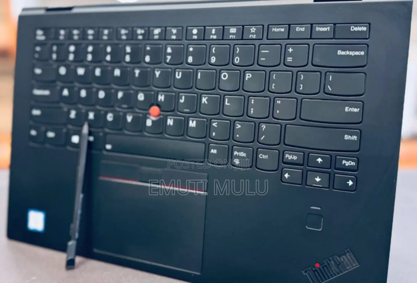 New Laptop Lenovo ThinkPad Yoga 8GB Intel Core I5 SSD 512GB