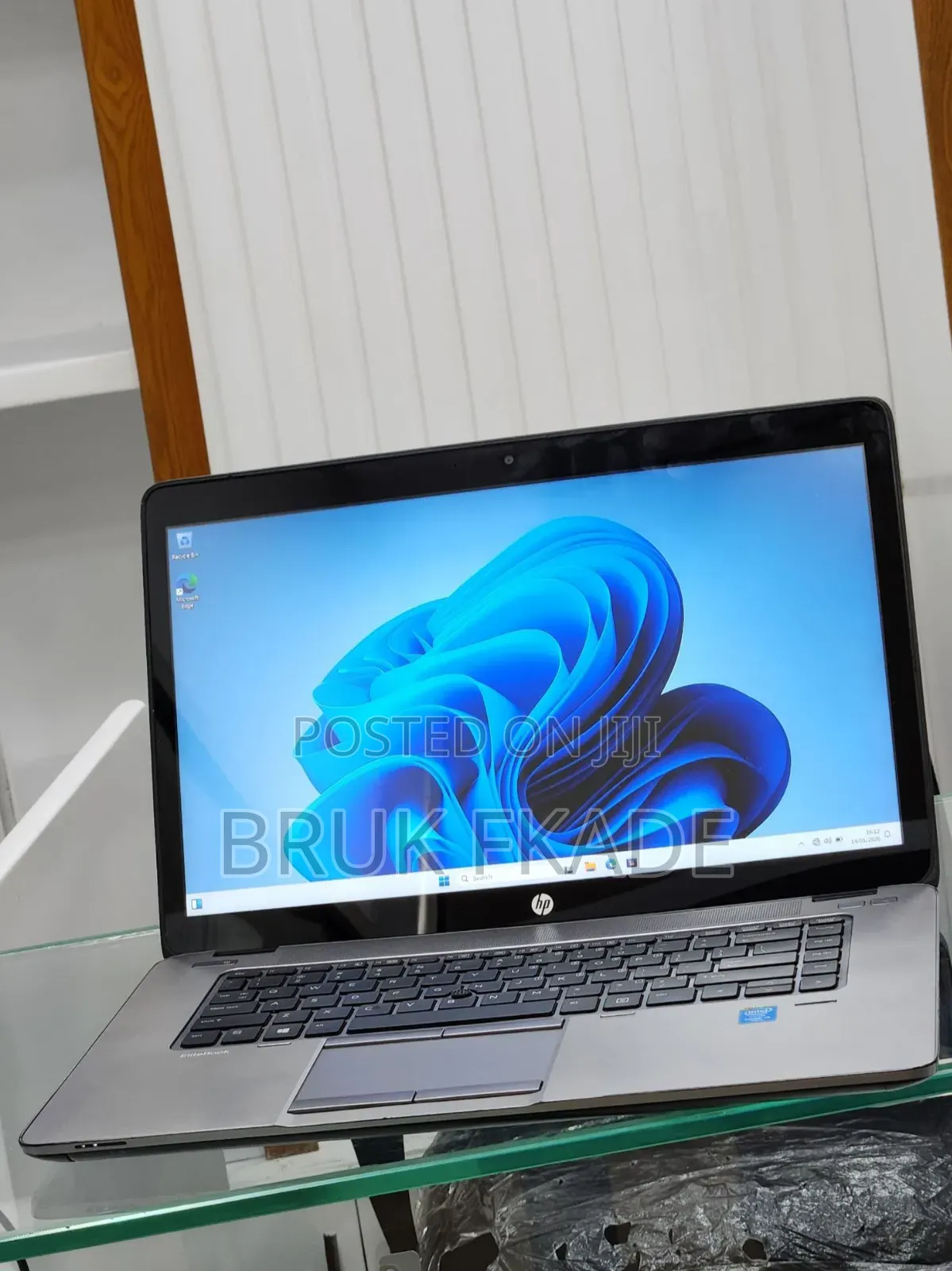 New Laptop HP EliteBook 840 8GB Intel Core i5 SSD 1T