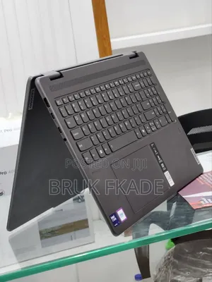 New Laptop Lenovo Legion 7 16GB AMD Ryzen 7 SSD 1T