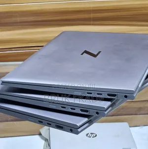 New Laptop HP ZBook 14 16GB Intel Core I7 SSD 512GB