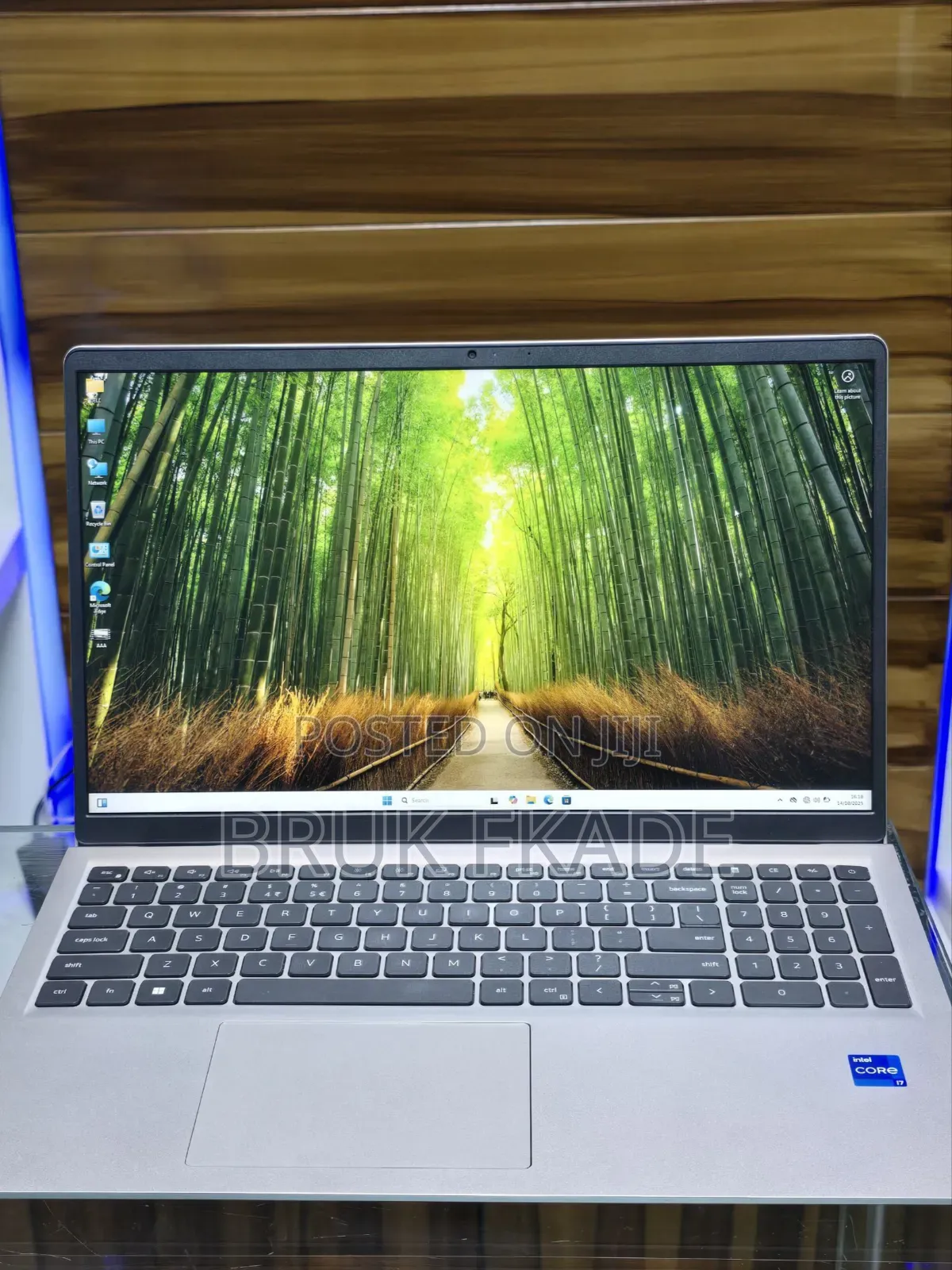 New Laptop Dell Inspiron 15 16GB Intel Core I7 SSD 512GB