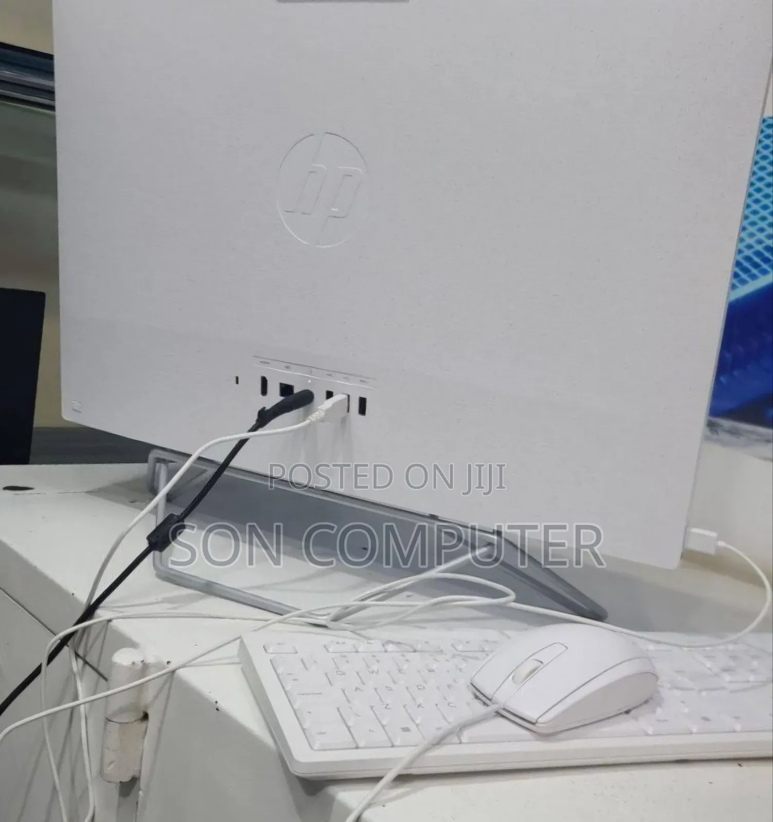 New Desktop Computer HP 200 G4 All-in-One 8GB Intel Core I5 SSD 512GB
