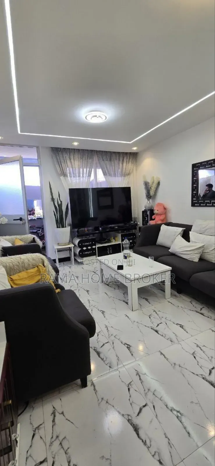 Furnished 3bdrm Condo in ዘመናዊ 40/60 ኮንዶሚኒየም, Yeka for sale