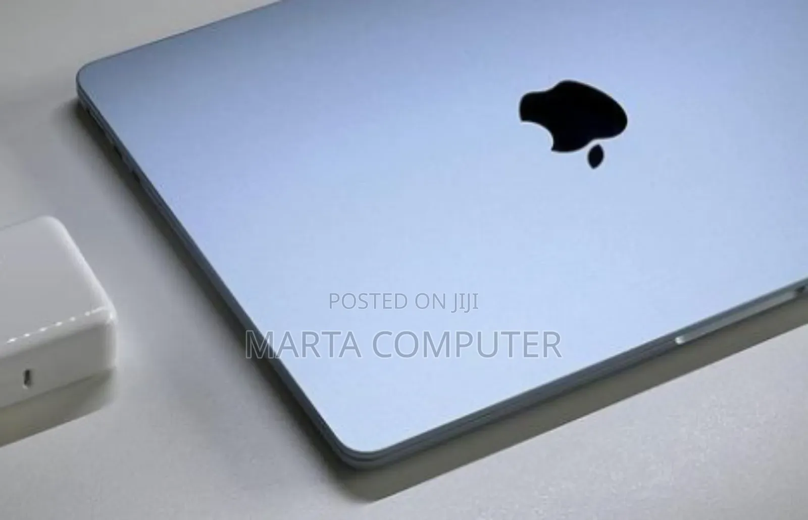 New Laptop Apple MacBook Air 2025 M4 13-Inch 16GB Apple M4 SSD 256GB