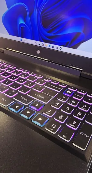 New Laptop Acer Predator Helios 300 16GB Intel Core I5 SSD 1T