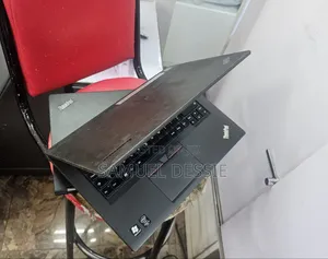 Laptop Lenovo ThinkPad T450 8GB Intel Core I5 HDD 500GB