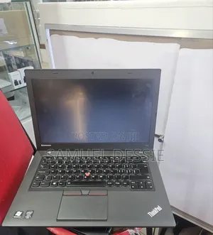 Laptop Lenovo ThinkPad T450 8GB Intel Core I5 HDD 500GB