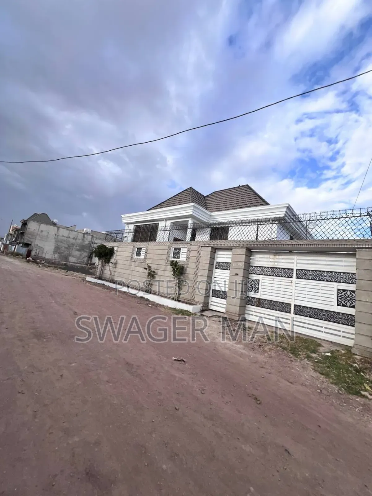 Furnished 5bdrm Villa in Tafo Ccd Area, Yeka for sale
