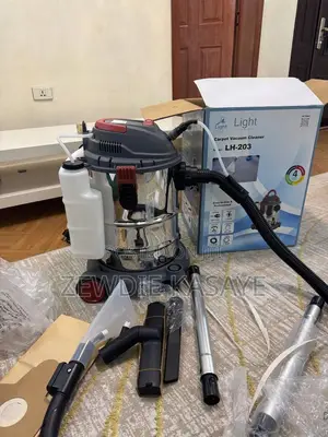 "Light" 4 In 1 Carpet Vacuum Cleaner 25 Liter 1200watt