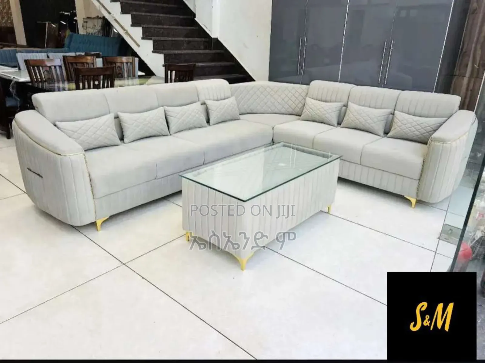 Yehuna Sofa Design With Table
