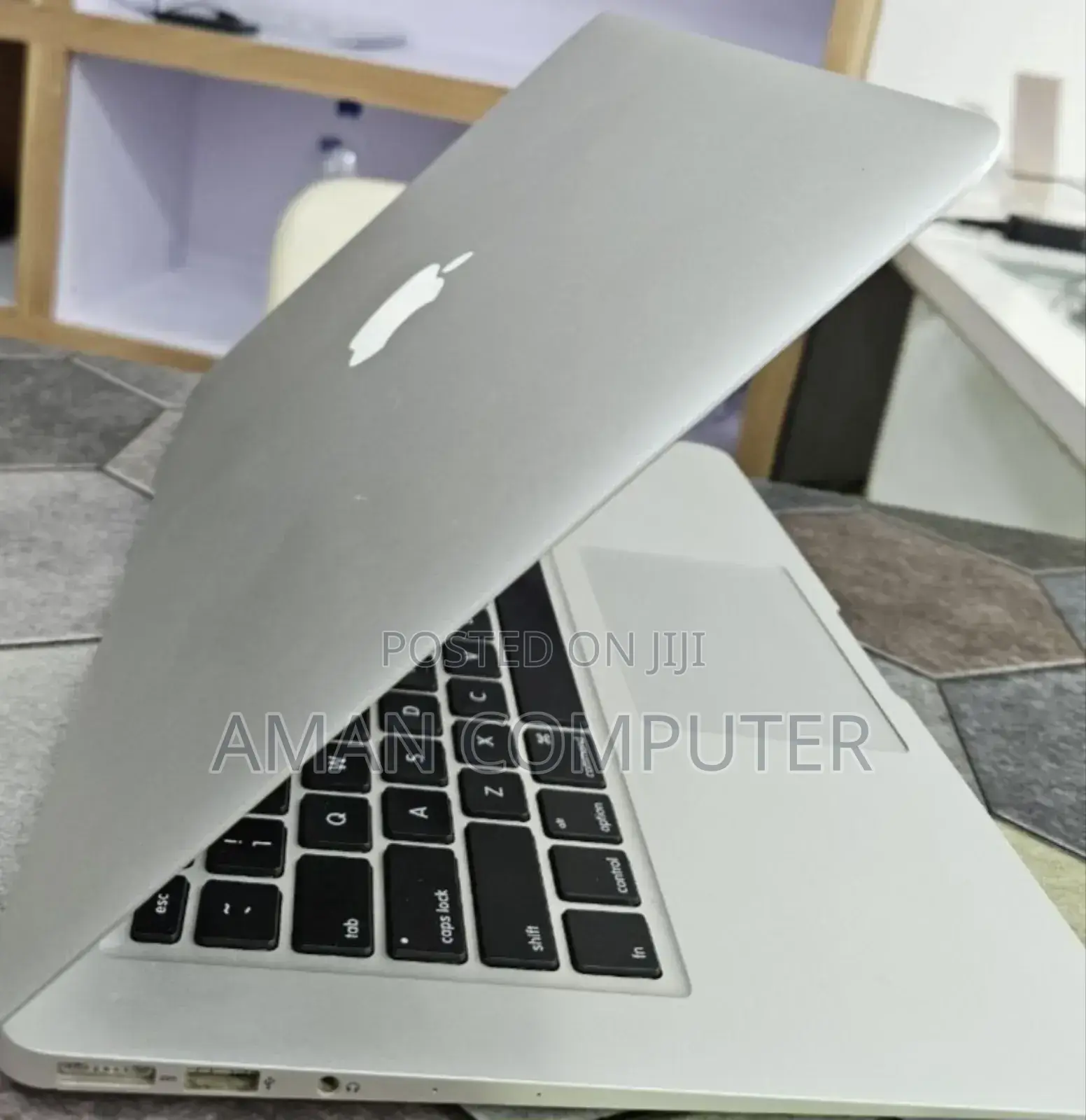 New Laptop Apple MacBook Air 2017 8GB Intel Core I5 SSD 256GB