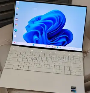 New Laptop Dell XPS 13 32GB Intel Core I7 SSD 1T
