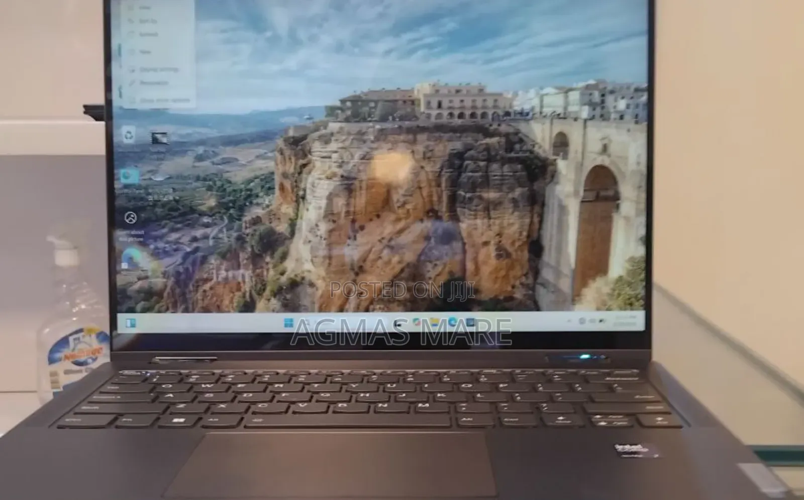 New Laptop Lenovo Yoga 7i 16GB Intel Core Ultra 7 SSD 1T
