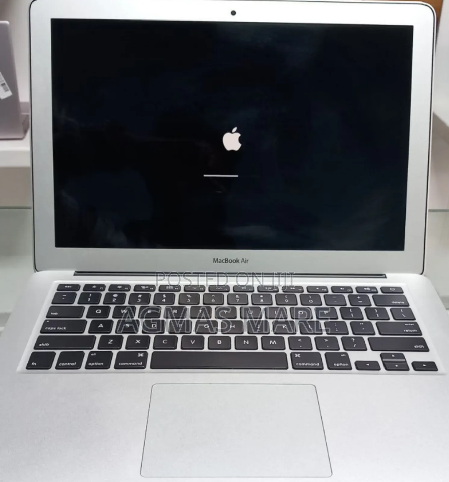 New Laptop Apple MacBook Air 2015 8GB Intel Core I5 SSD 256GB