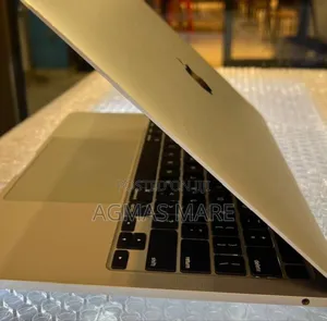 New Laptop Apple MacBook Pro 2020 8GB Intel Core I5 SSD 256GB
