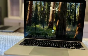 New Laptop Apple MacBook Pro 2020 8GB Intel Core I5 SSD 256GB